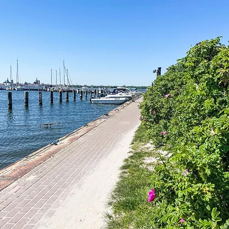 Appartement Kuhlmann By Interhome Altefähr